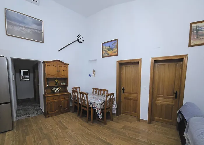 Villa Montiel